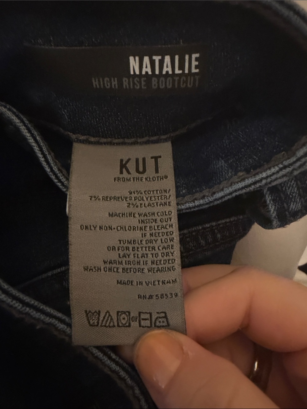 Kut from the Kloth Natalie High Rise SHORT LENGTH - Picture 8 of 8
